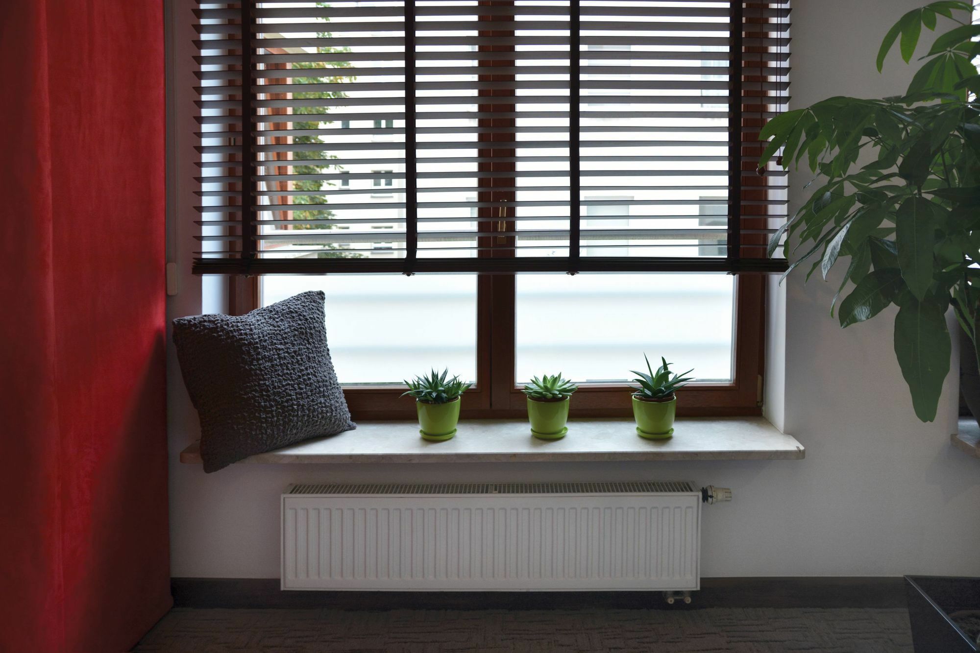 Szucha Apartament *