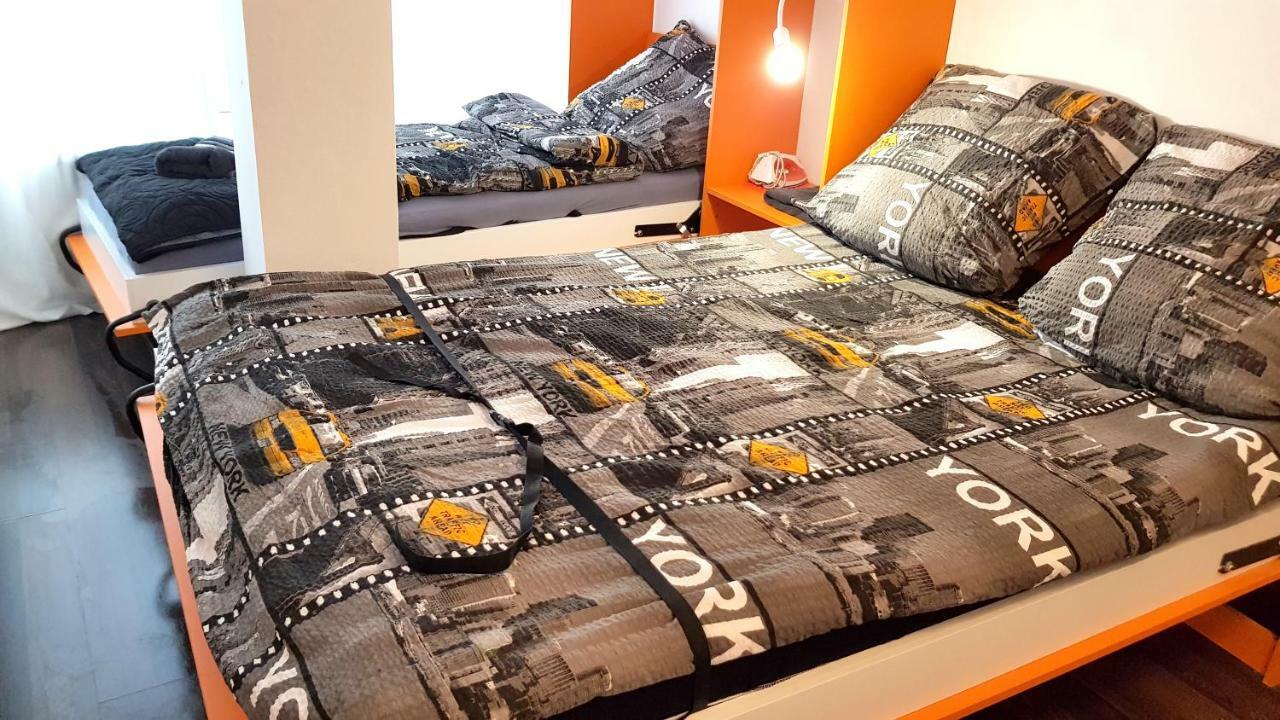 Walk Distance To Mokotow Business Park Apartment *