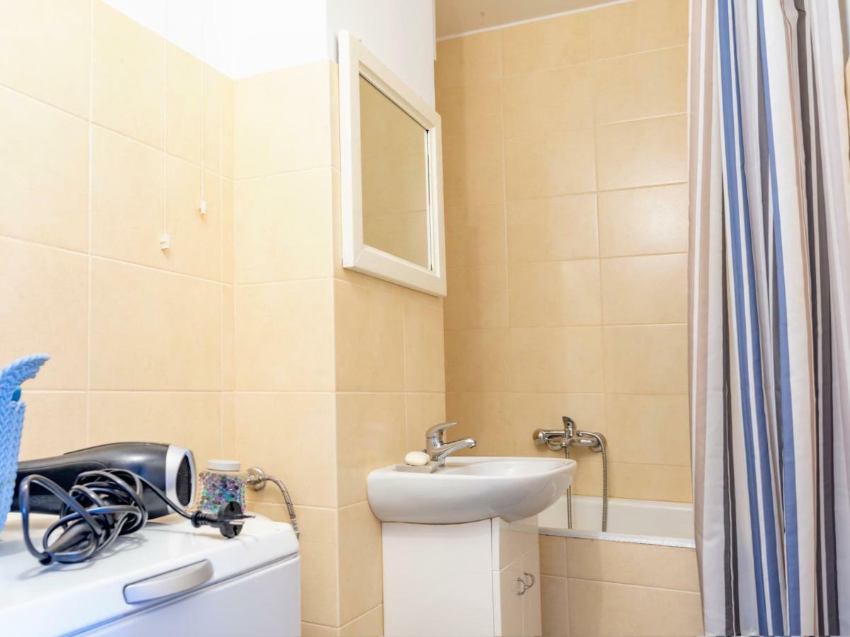 Apartament Chmielna 35 Apartment *
