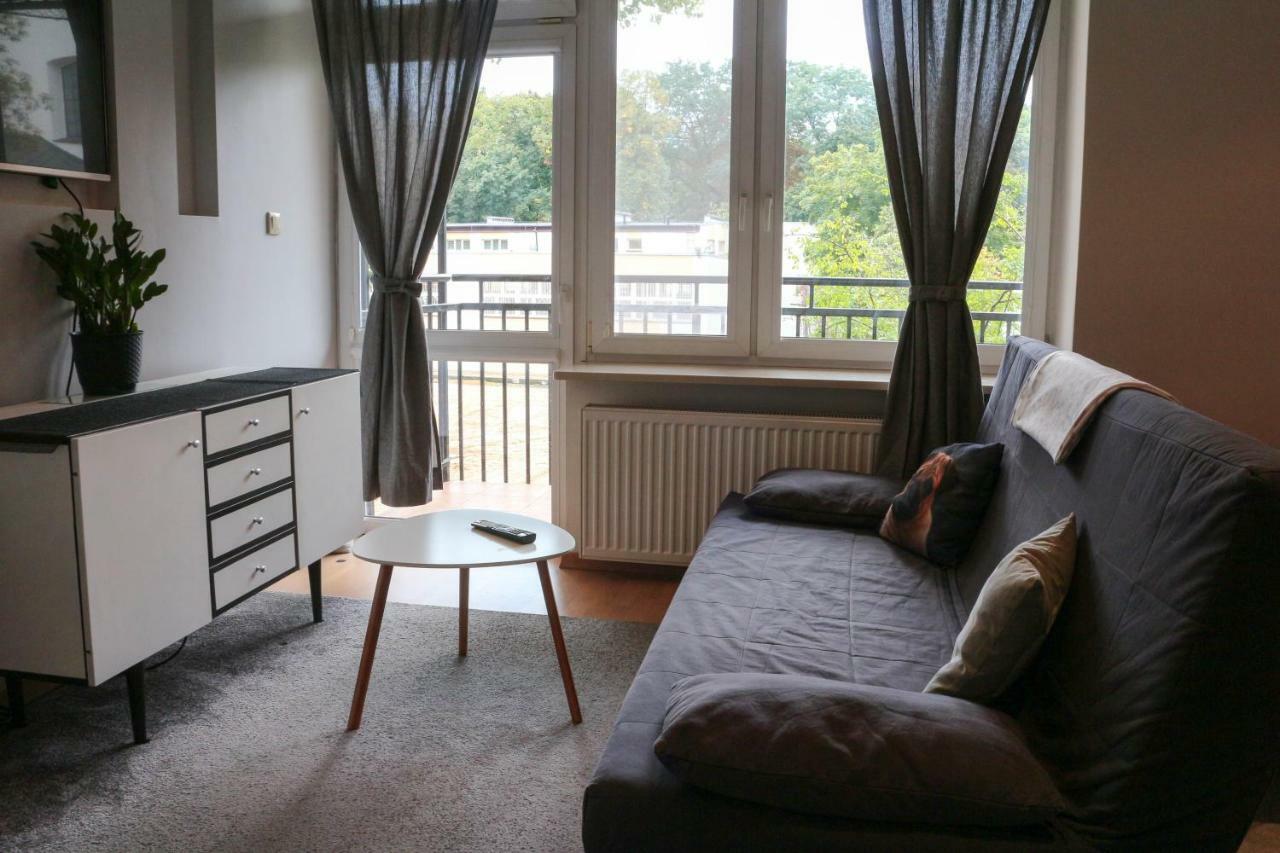 Old Town Garden Netflix Apartment Warsaw