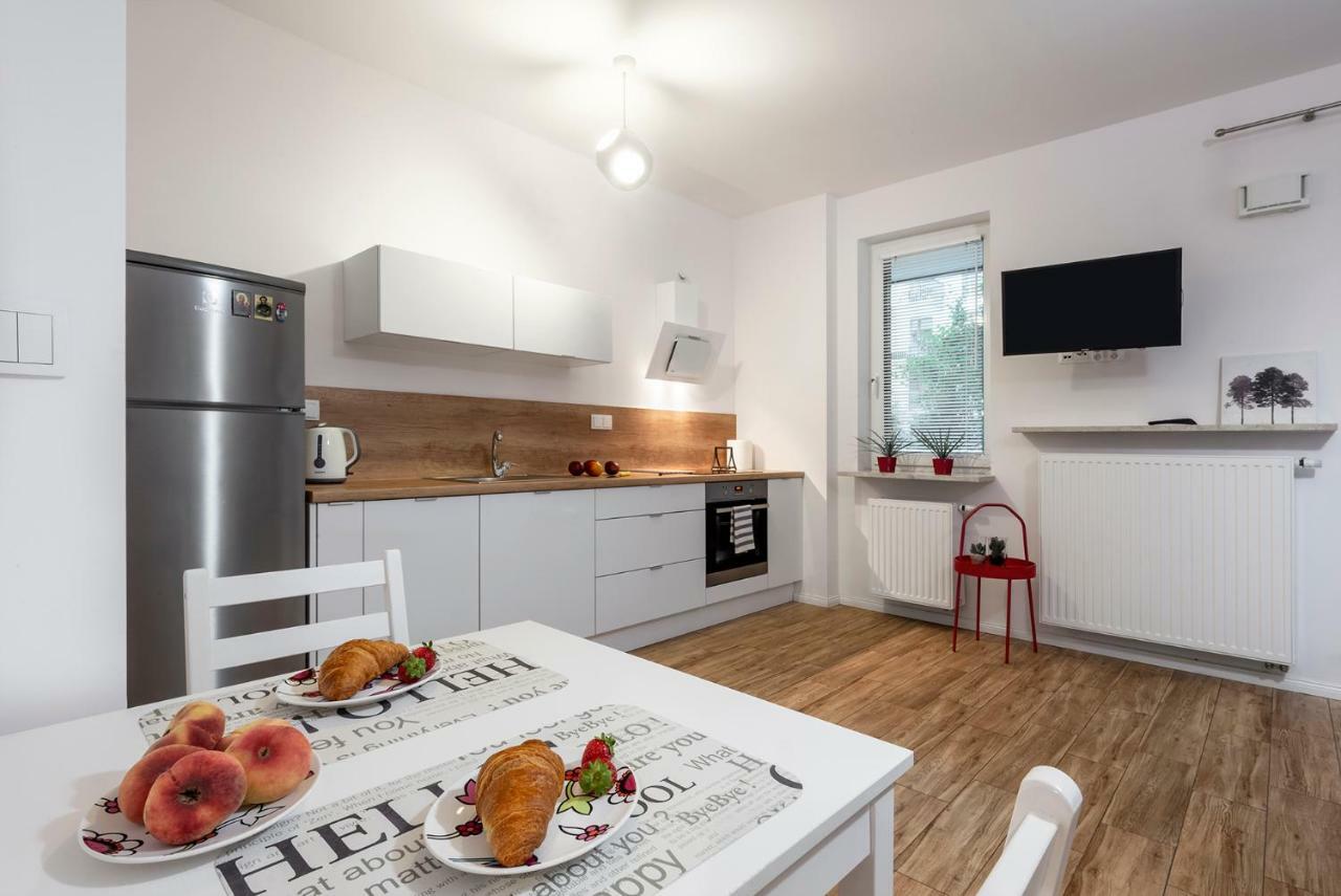 - Aparts Ursynow Apartment Warsaw