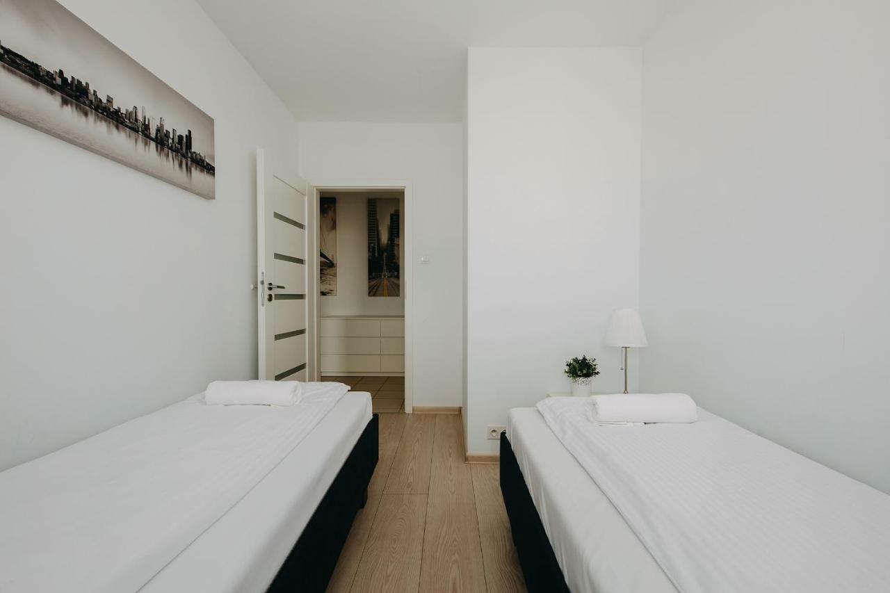 Shortstaypoland Krakowska * Warschau