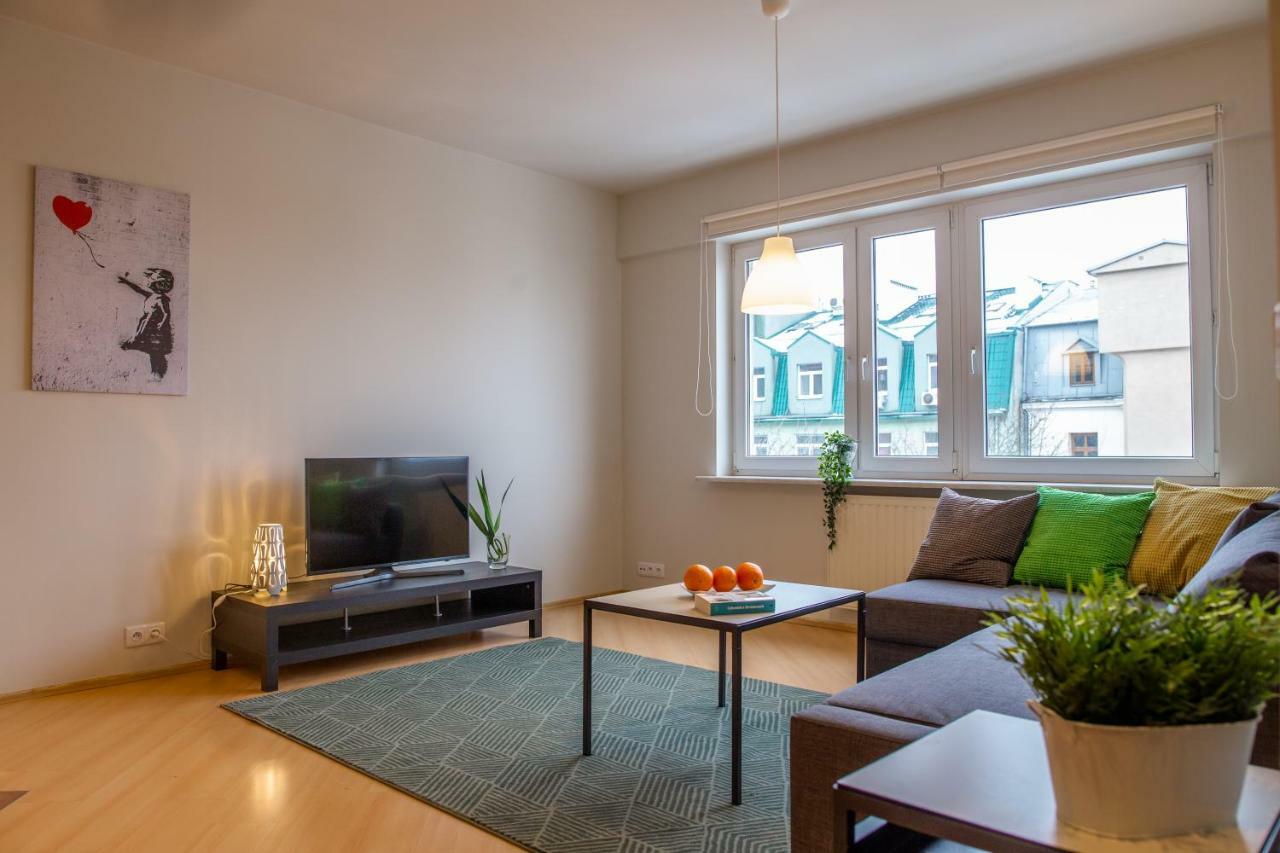 Apartament New Praga Near To Metro, Free Parking
