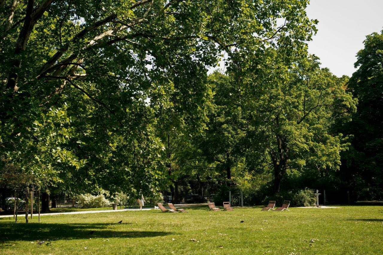 Next To The Old Town & Krasinski Garden *