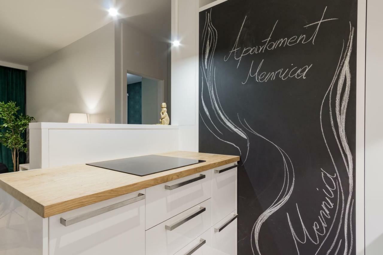 Apartment Mennica Chic Warsaw