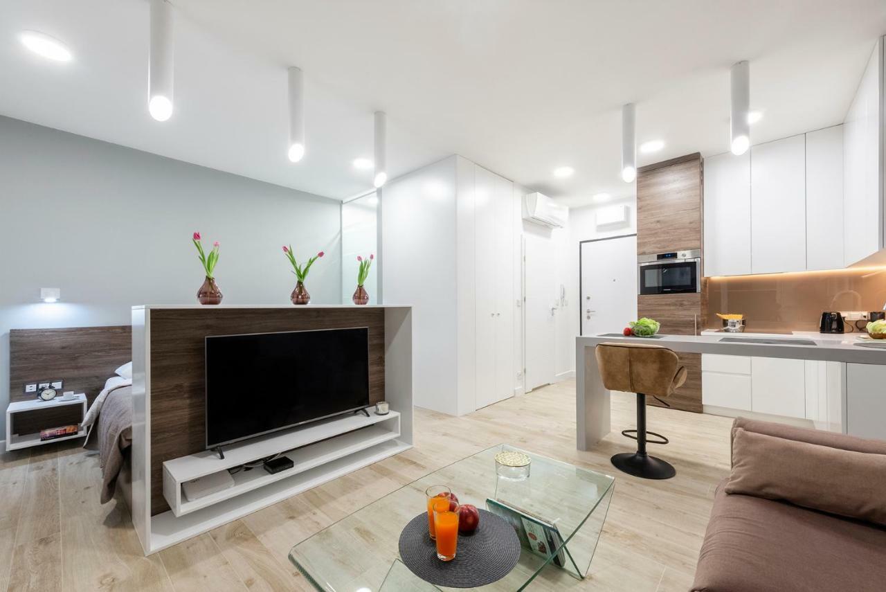 Luxury Miedzyborska 8b Varsóvia