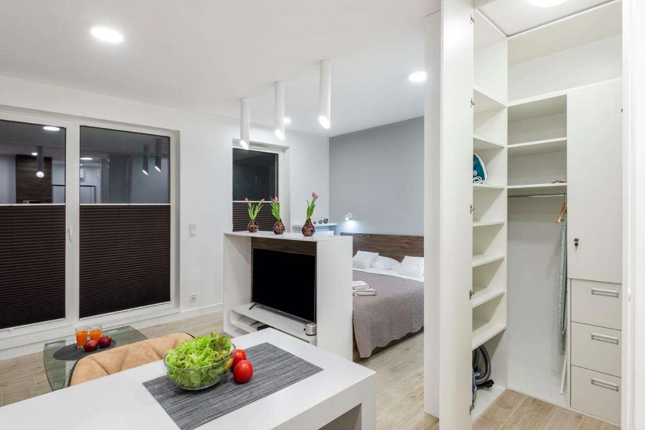 Luxury Miedzyborska 8b Varsóvia