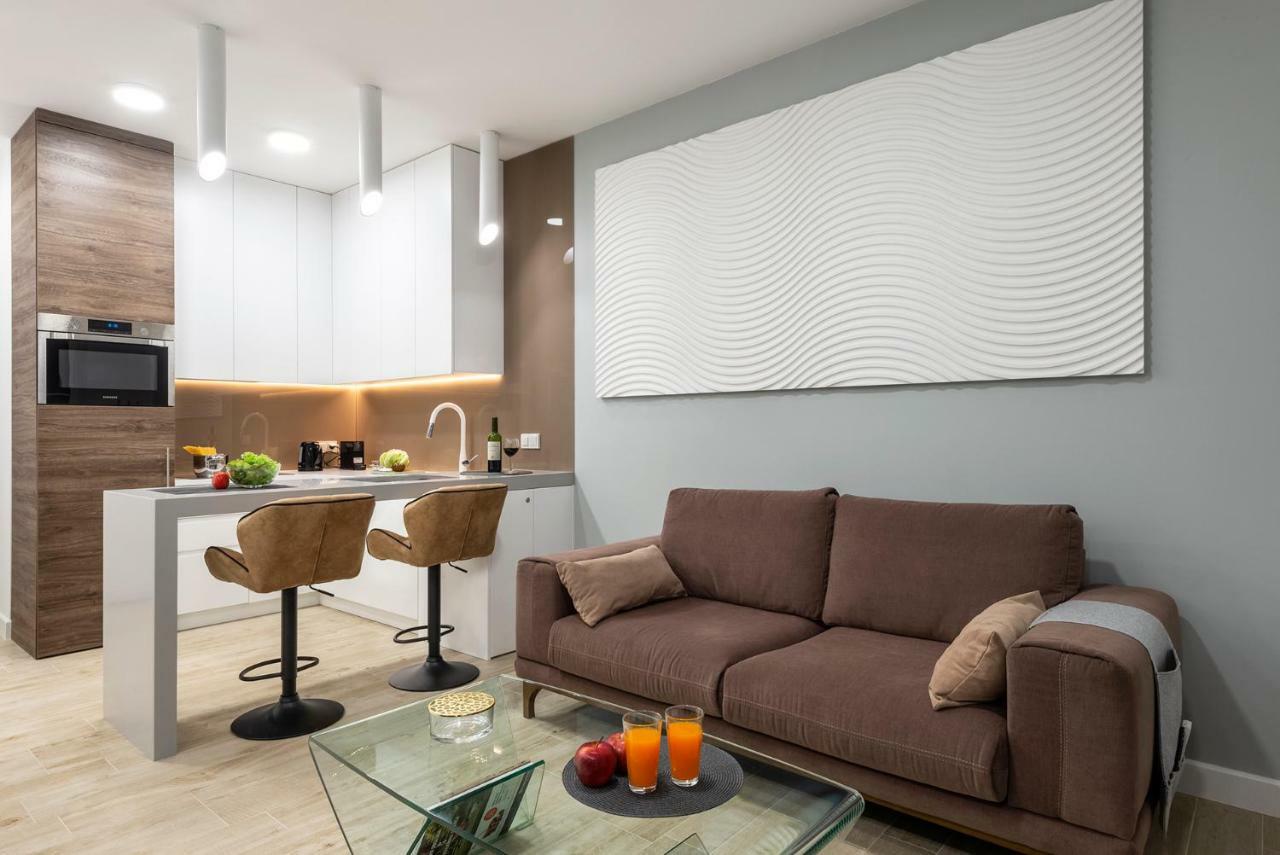 Luxury Miedzyborska 8b