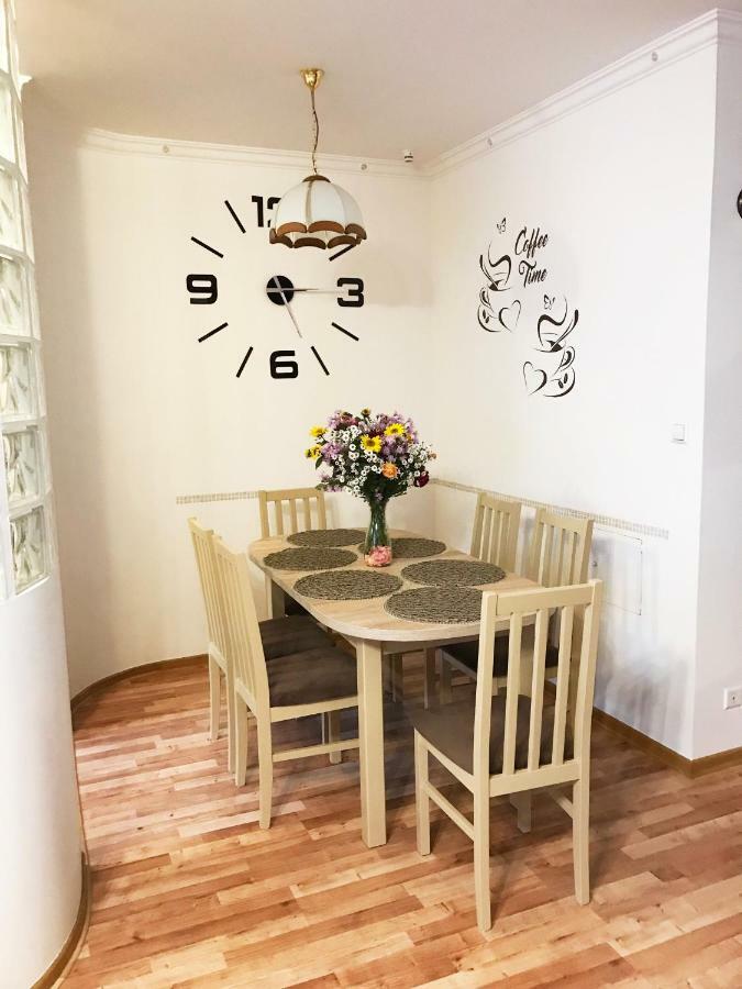 Căn hộ Ksiazkowa 7e By Homeprime *