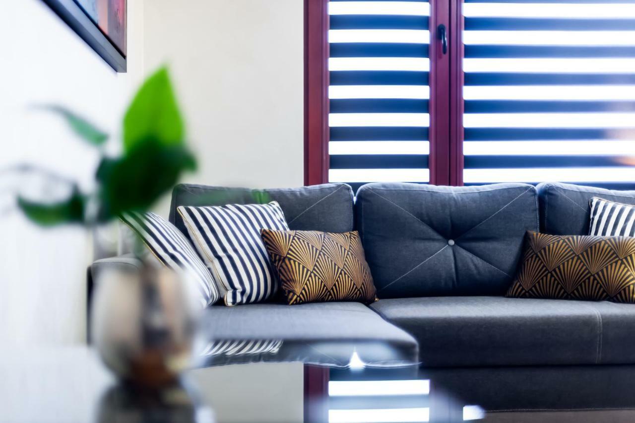 Apartment Clicktheflat Luxury In