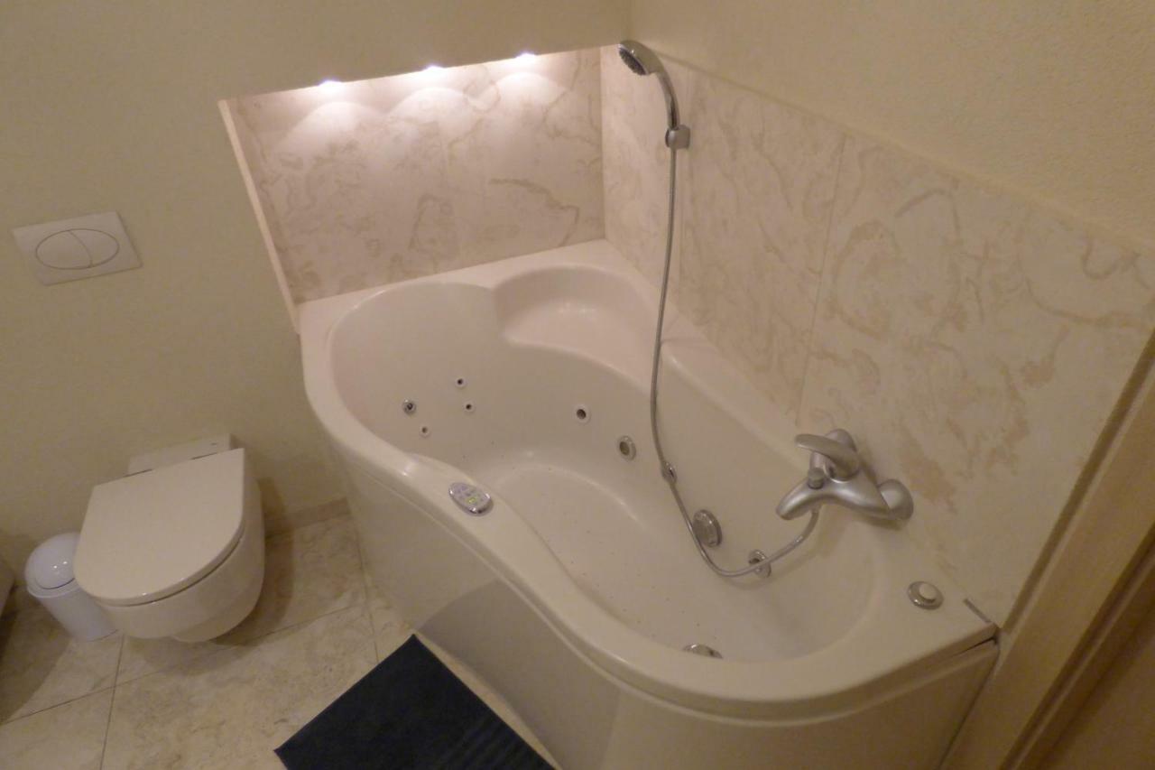 Apartament Kwiatkowskiego Apartment *