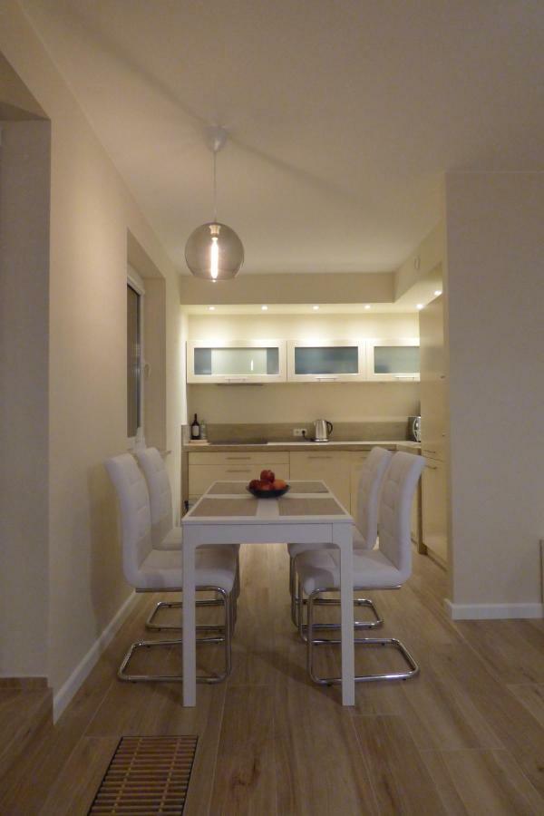 Apartment Apartament Kwiatkowskiego *
