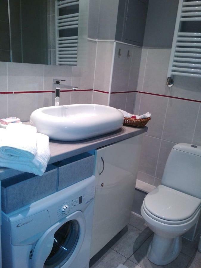 Anielewicza 9 Căn hộ *