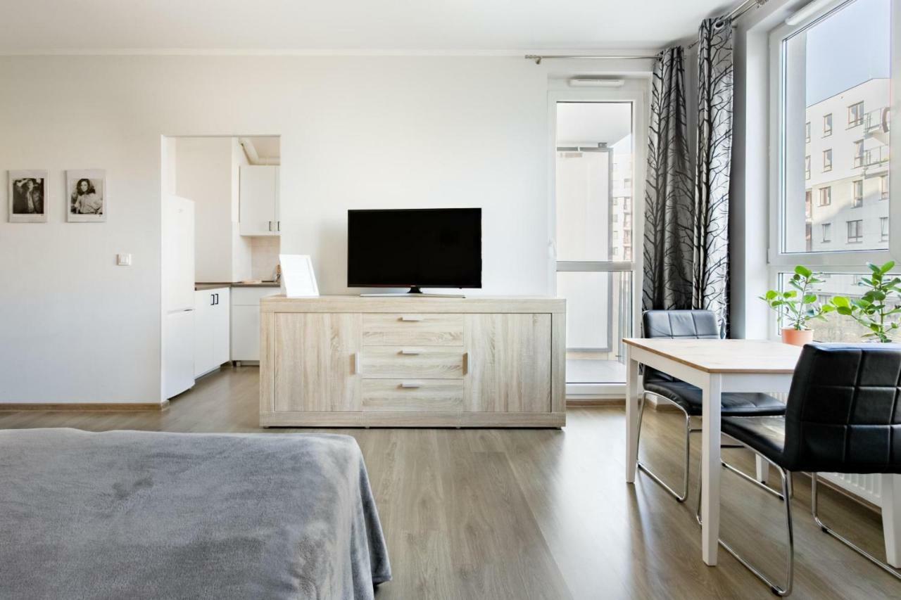 Airport Orange Apartment Warsaw