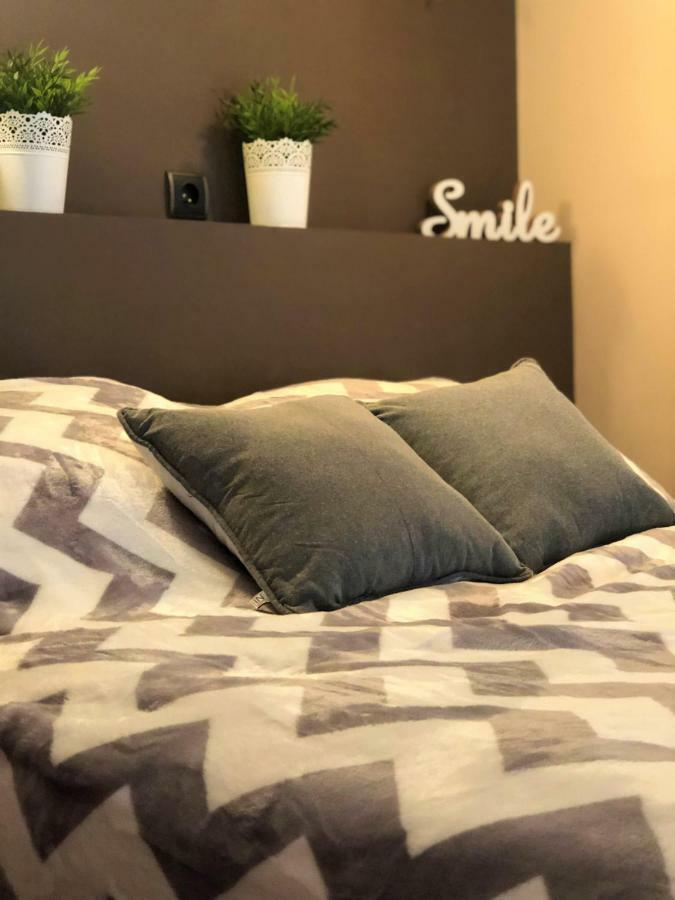 Sleepwithus Wilcza 54