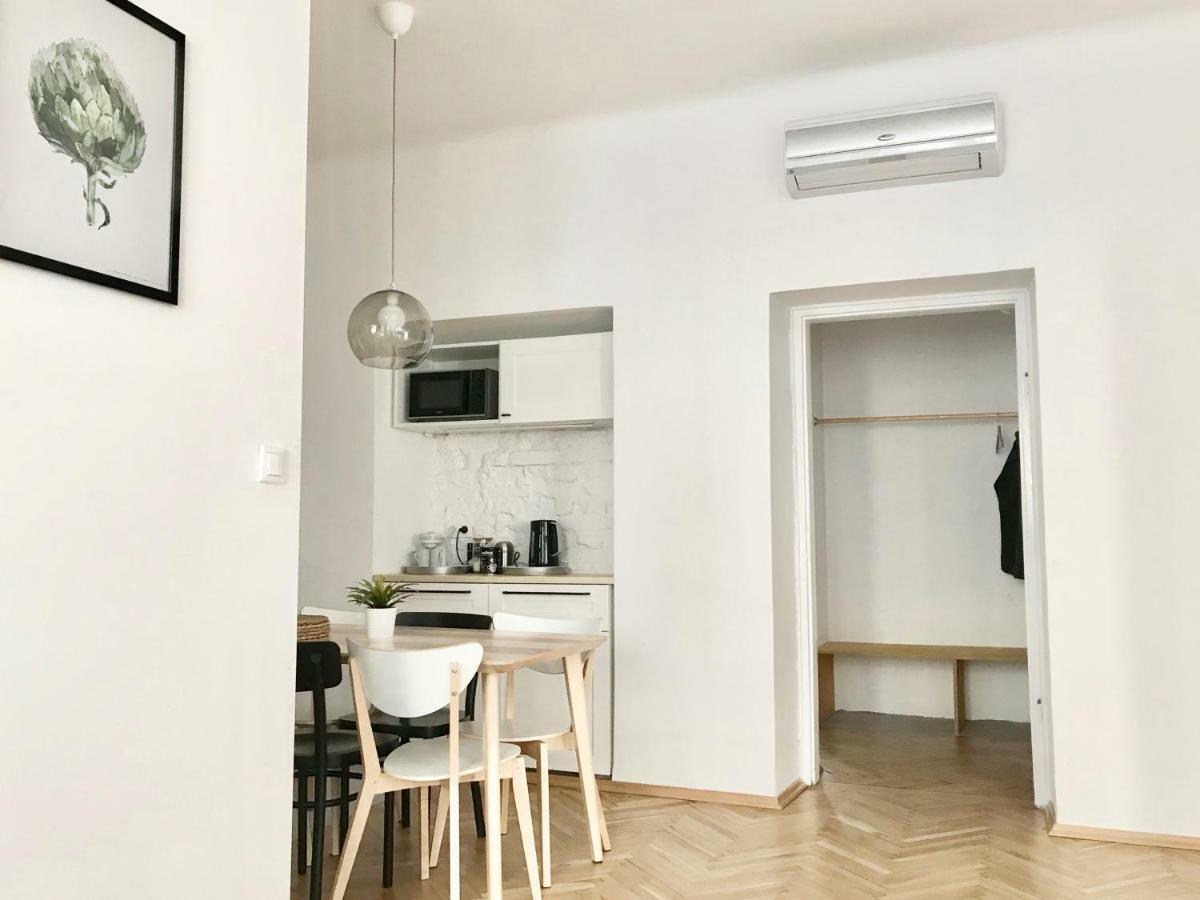 Apartment Chmielna *