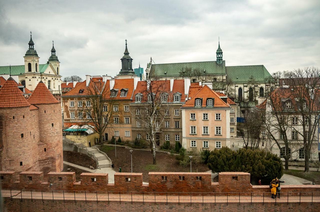 Labo Barbakan Apartment Warsaw