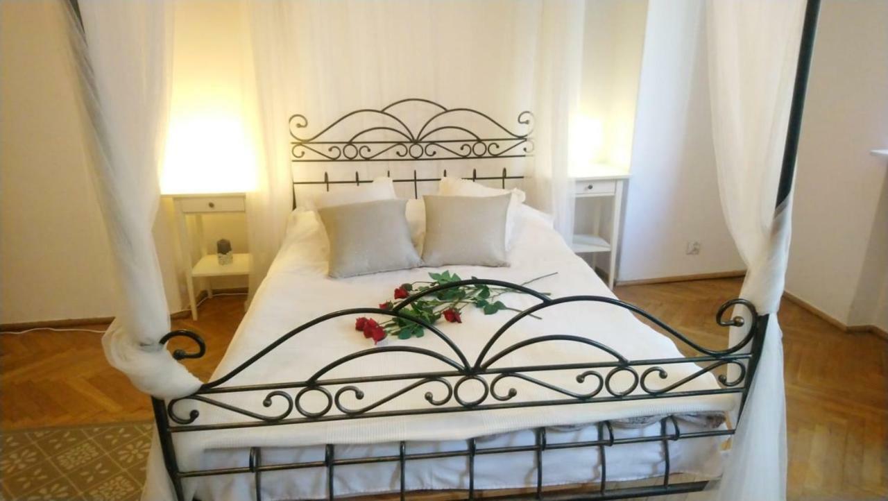 Homestay Warszawa, Centrum, Wiejska 15, Kamienica *