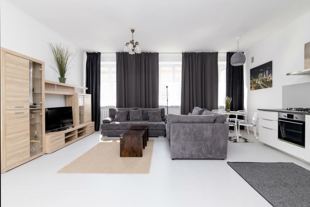 Centre Apartment *
