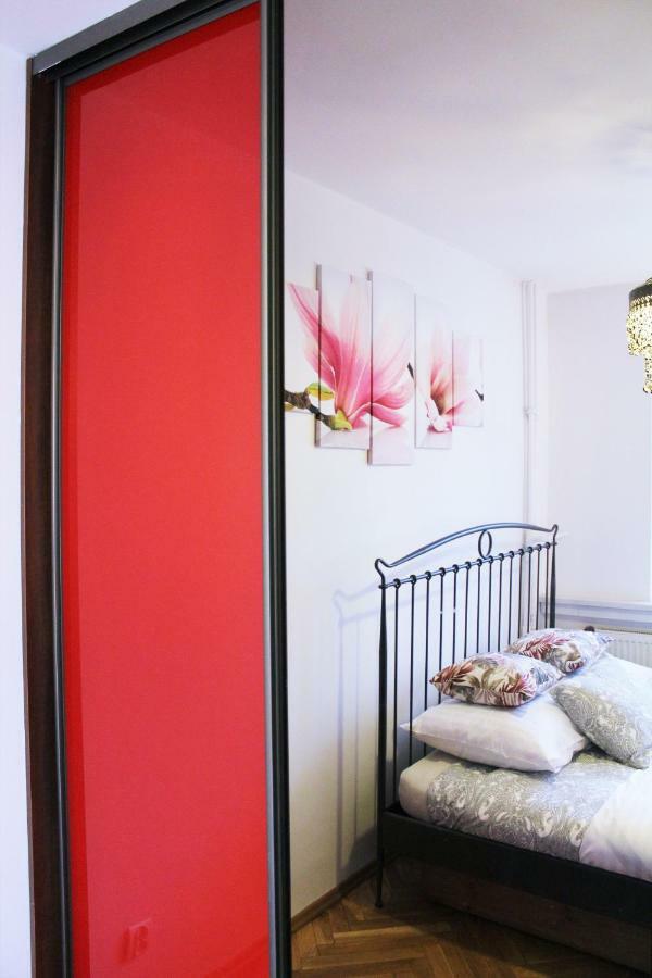 Cozy And Great Location By Cooee Apartment Warsaw