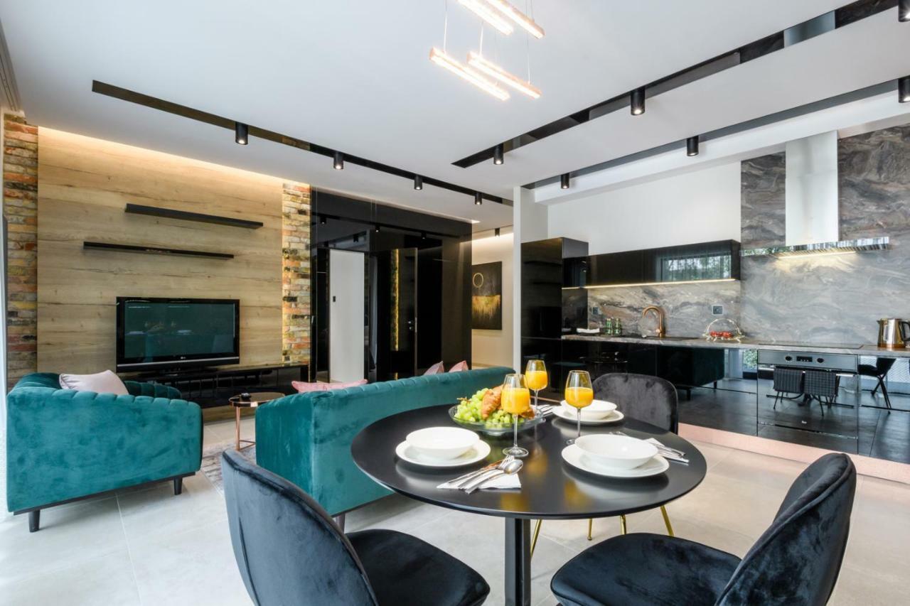 Zlota Luxury