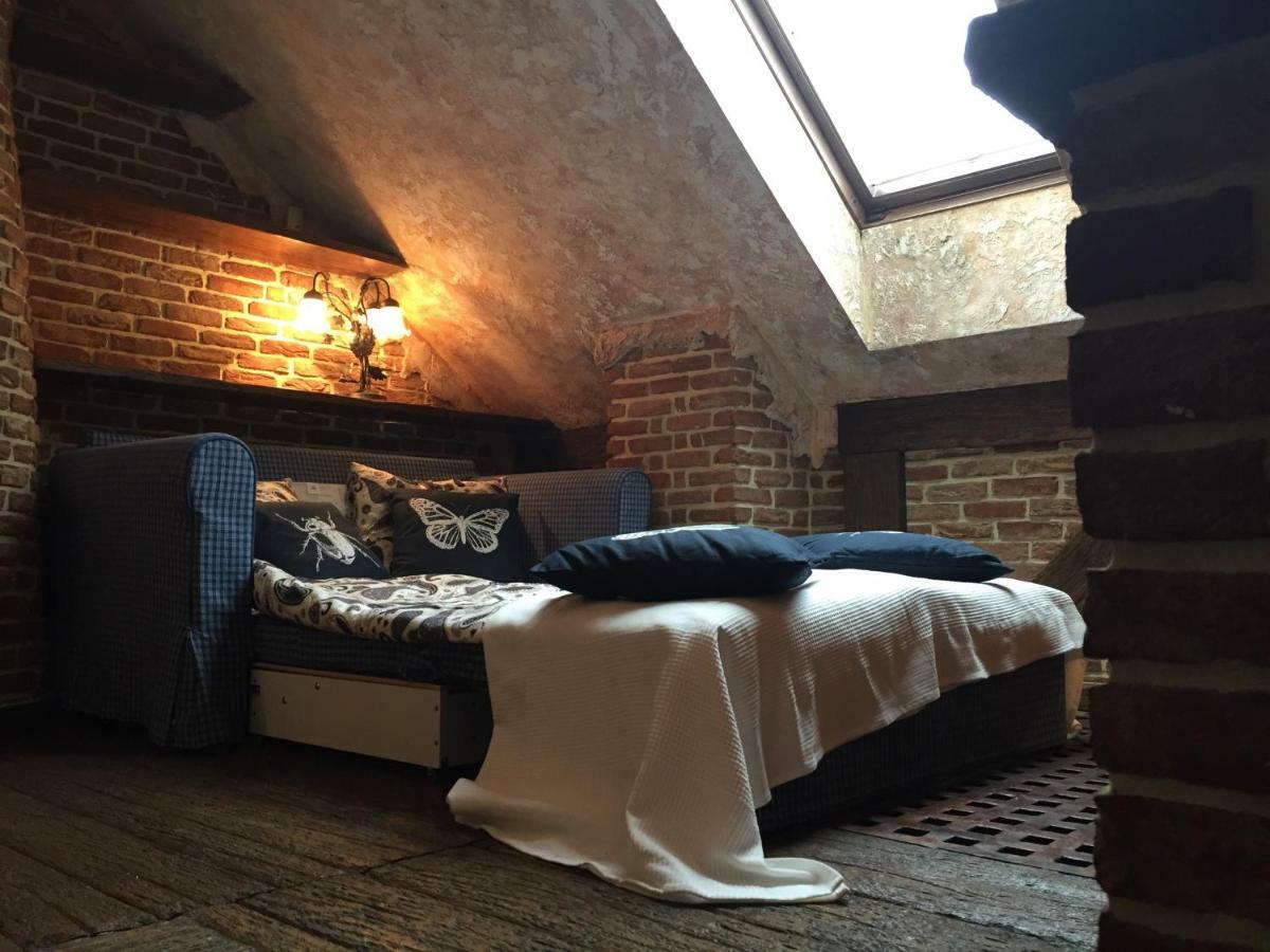 Attic Căn hộ *