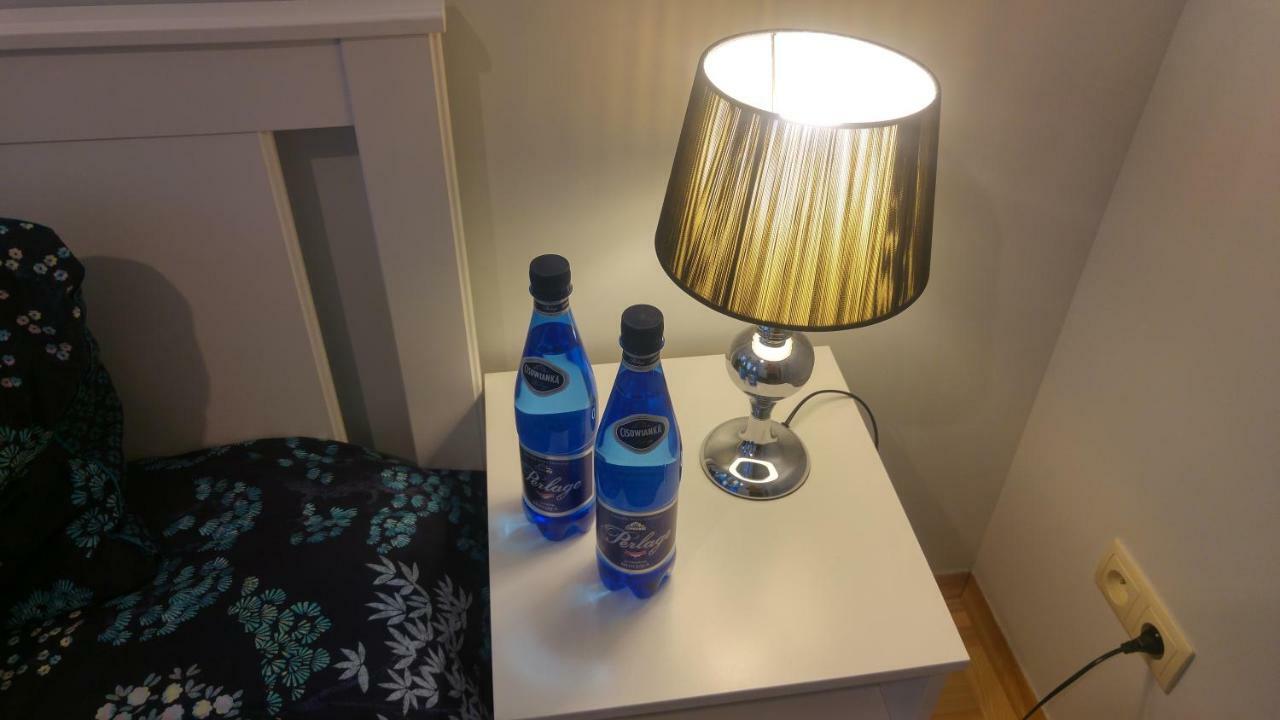 Rent0nline Hoza Center Metro *