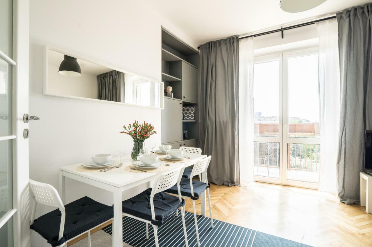Apartament ★bright, Spacious Apartment|palace Of Culture View★ Warszawa