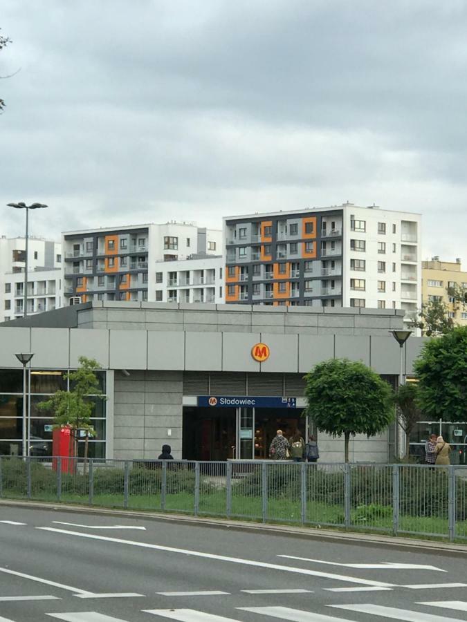 Metro Slodowiec, Free Parking Zeromskiego 1 Cmkp- 5 Min Apartment Warsaw