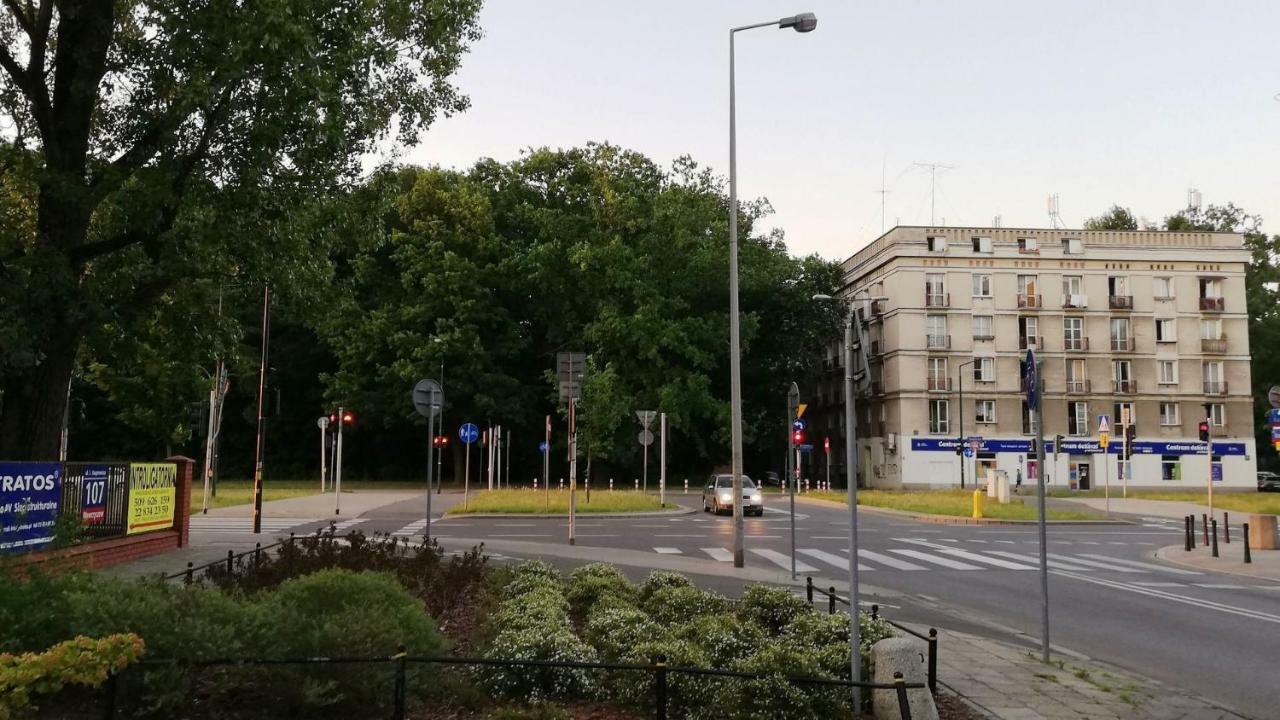 Bielany Oczapowskiego Apartment *