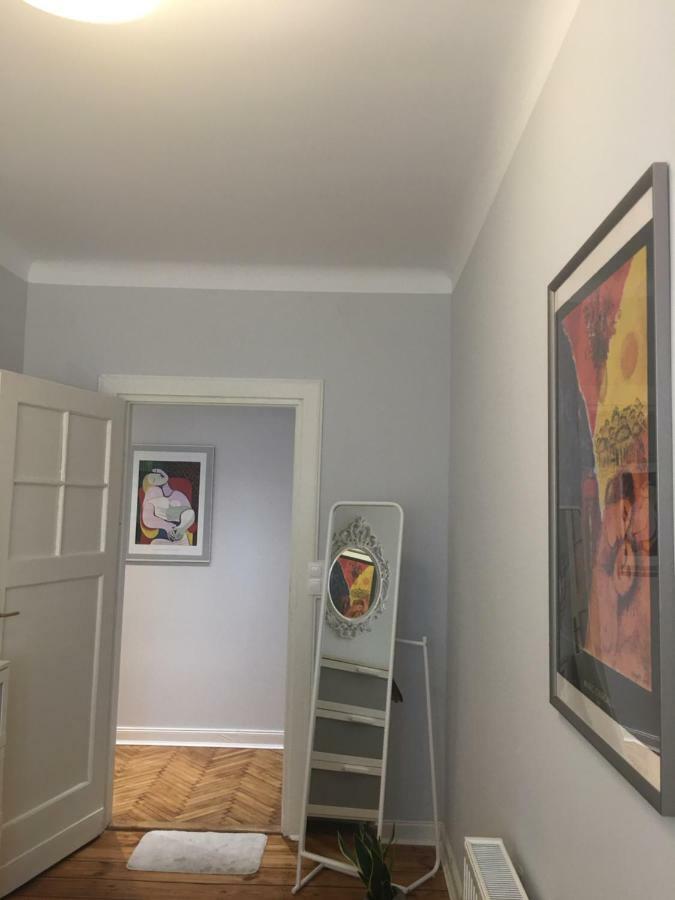 Beautiful In The Heart Of Warsaw, Poznanska Apartment