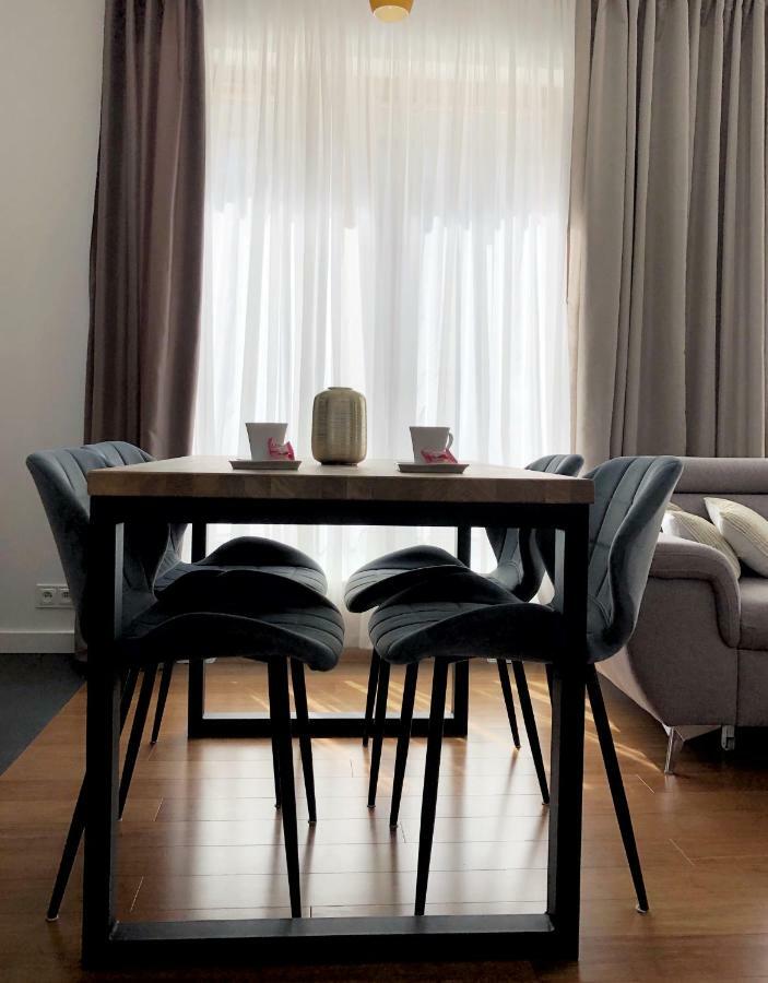 Modern City #4 Park Place Apartment *