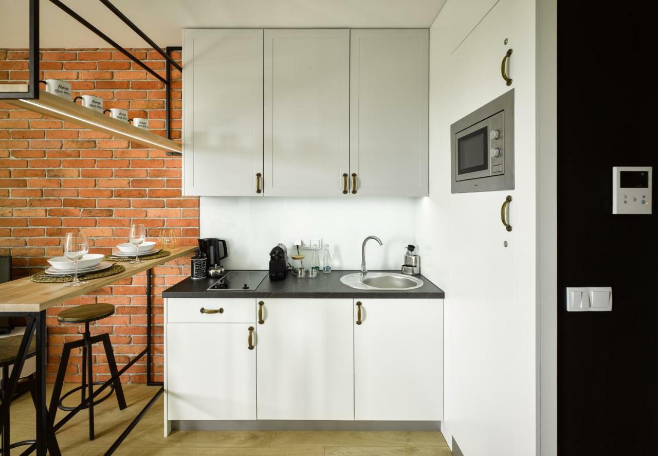 Atelier Praga No. 3 *