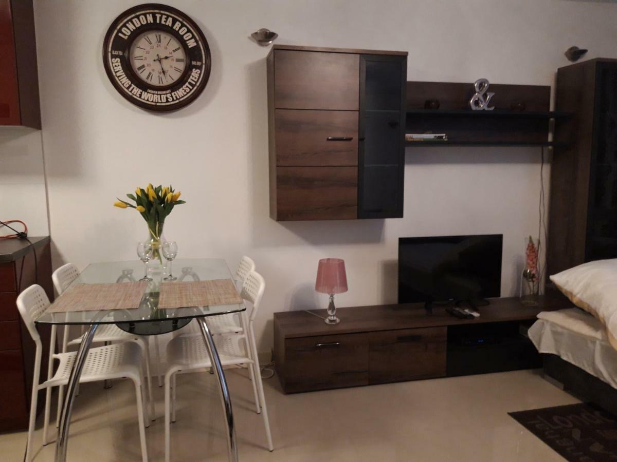Cherry Apartament W Scislym Centrum Căn hộ Warsaw
