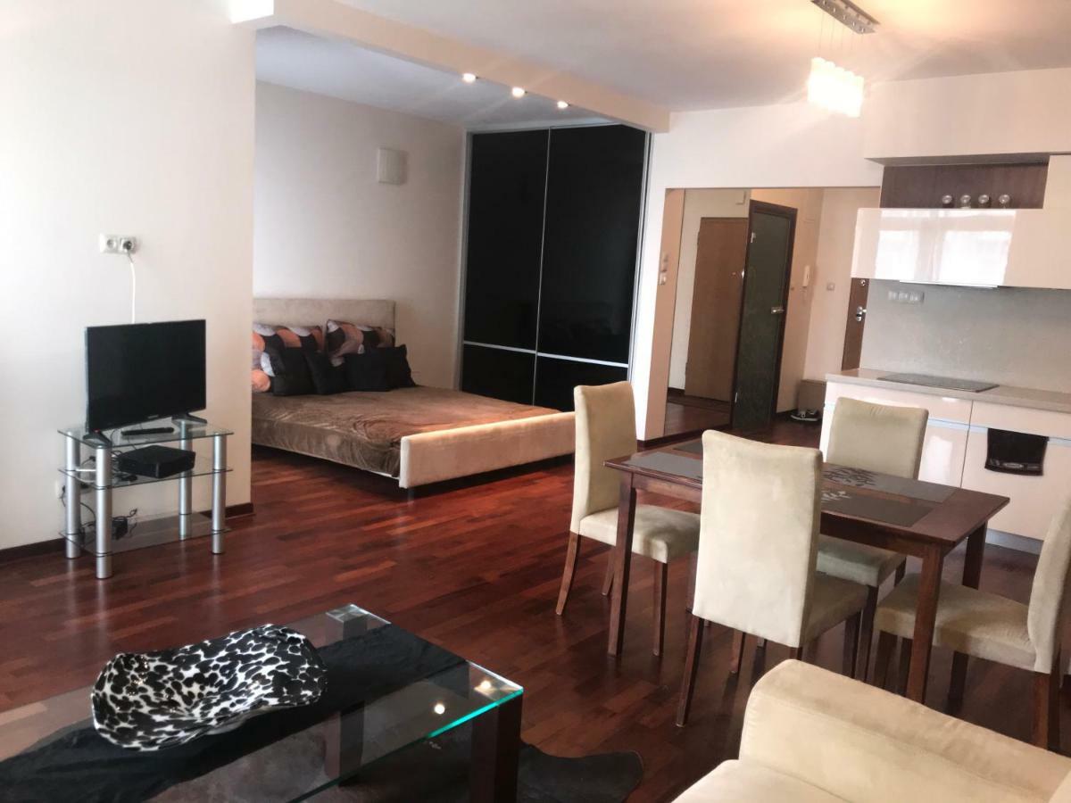 Apartment Gdanski *