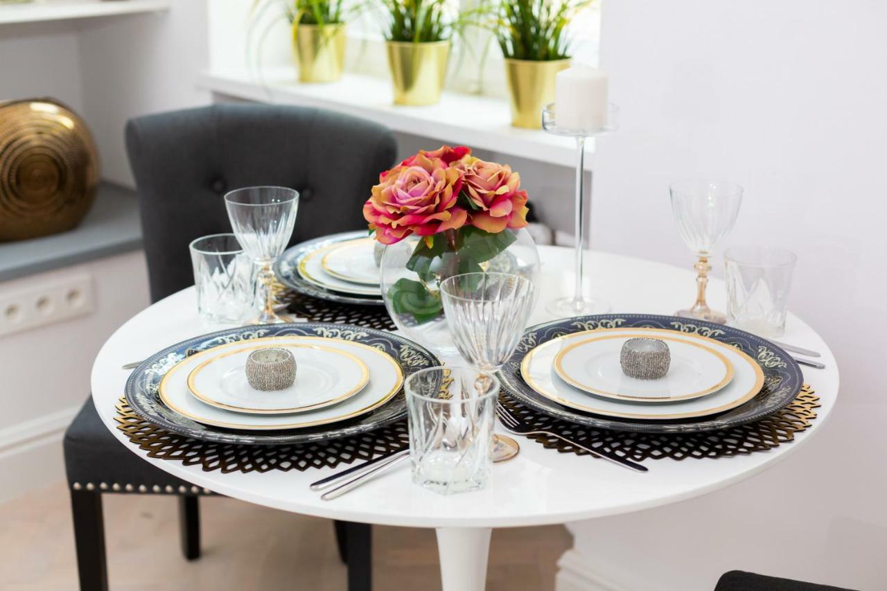 Apartment Center By Renters *