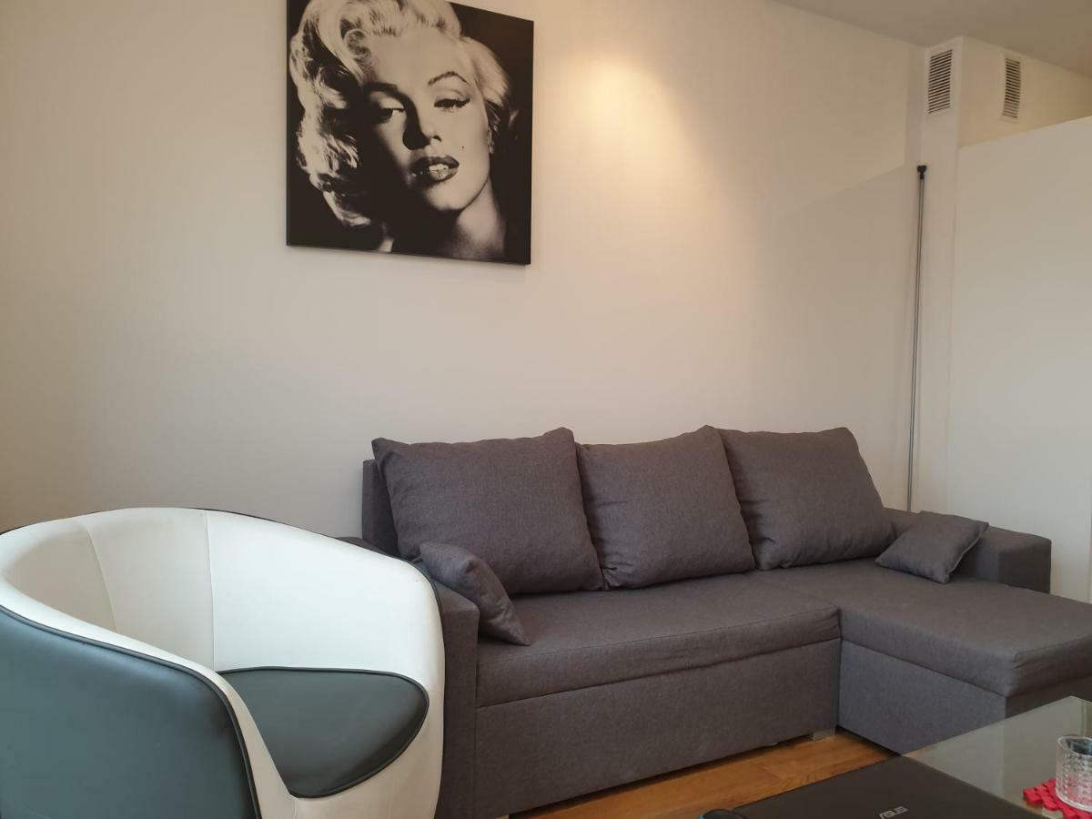 Rondo Wiatraczna 10 Min To City Center 7 Min To River Apartment *