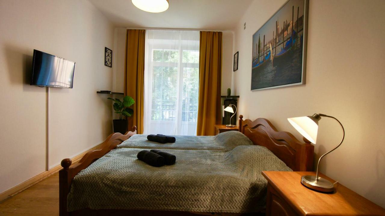 Wawelska Best Rest Homestay