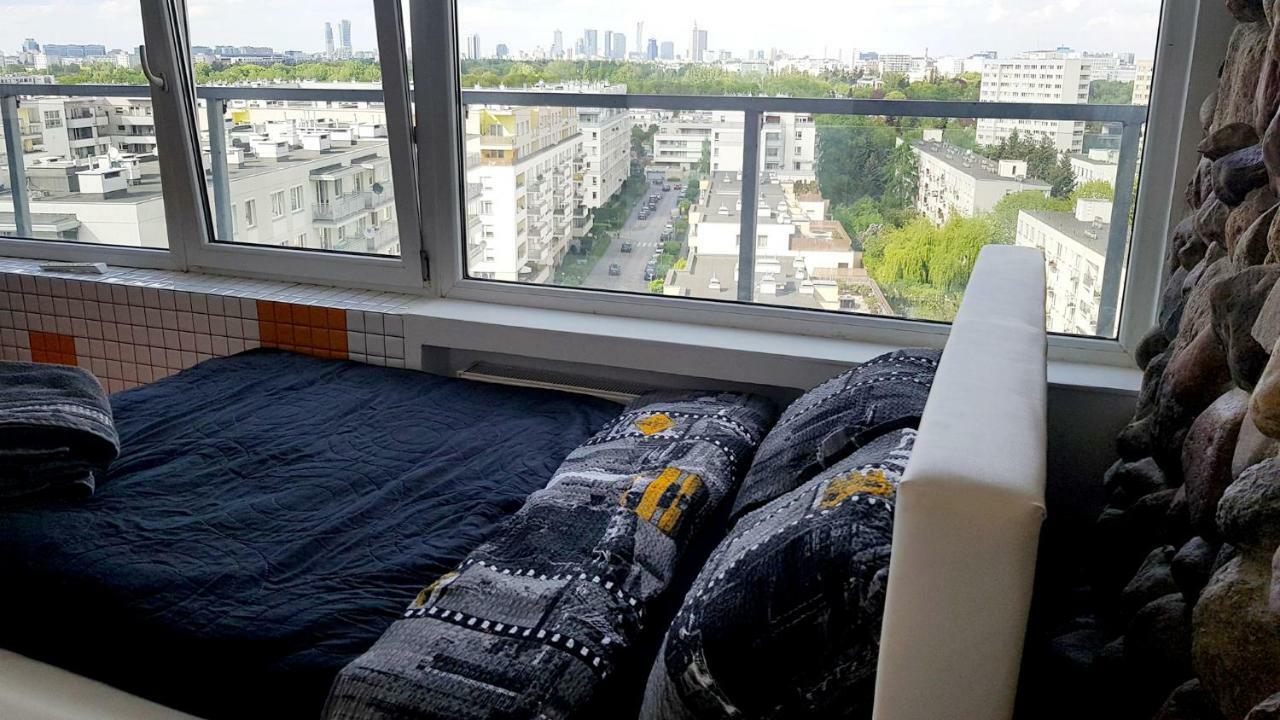 Walk Distance To Mokotow Business Park Apartment