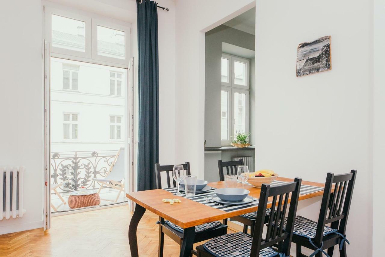 Oomph Warsaw Central Elegant Apartment Warsaw