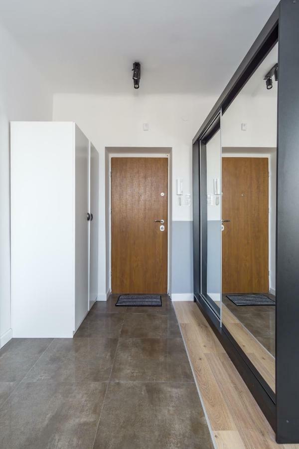 Apartment Center
