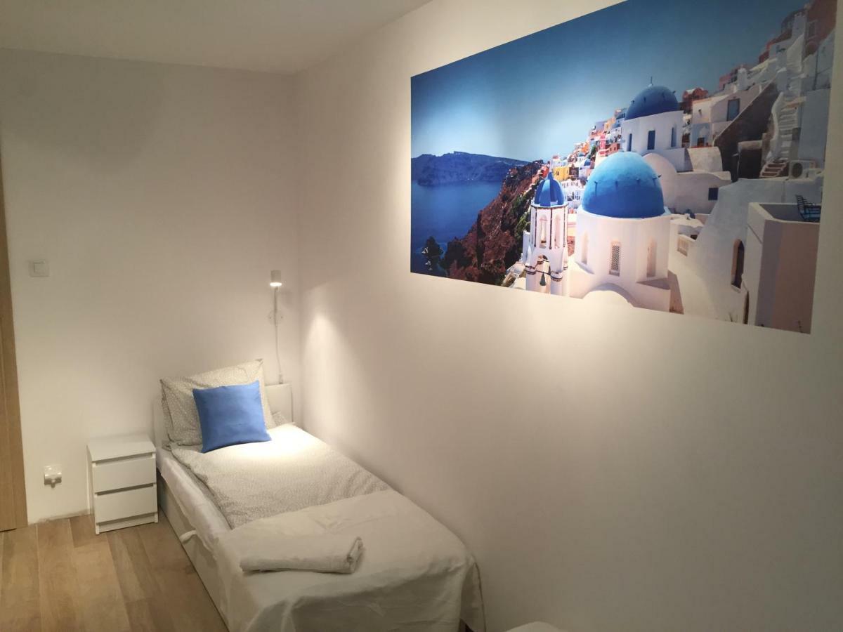 6 Cities Apartment *