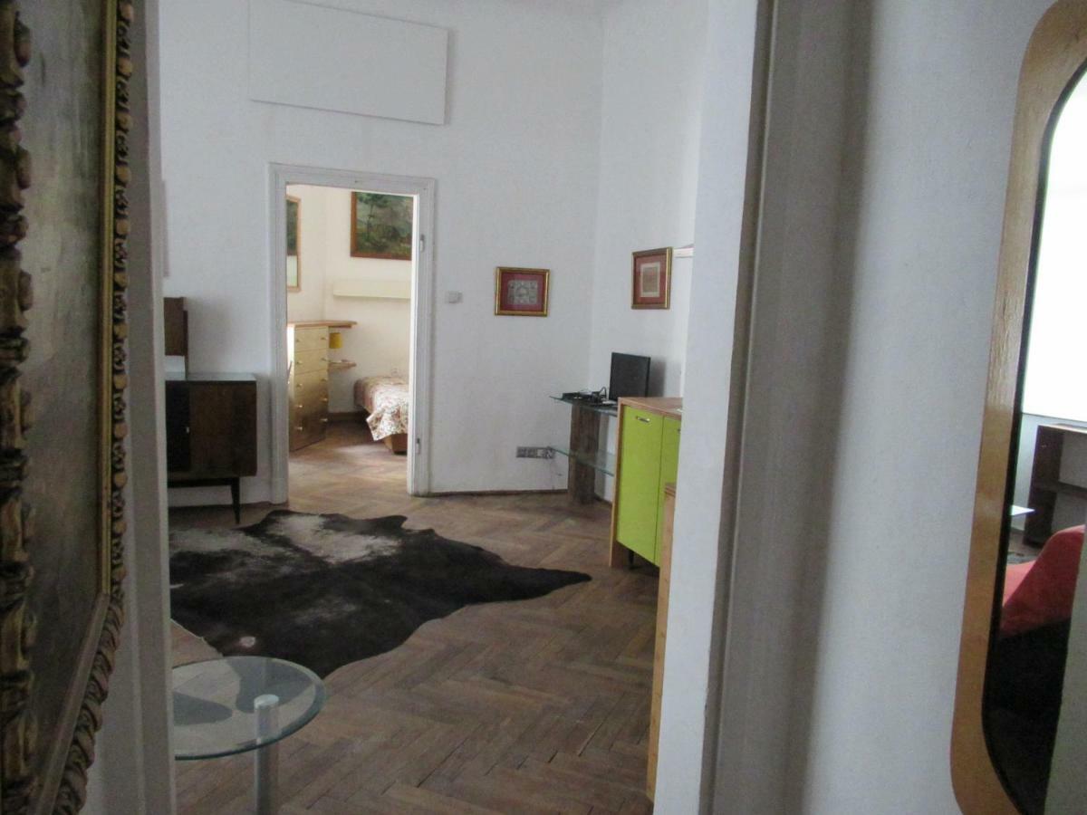 Bagatela 14 * Warsaw