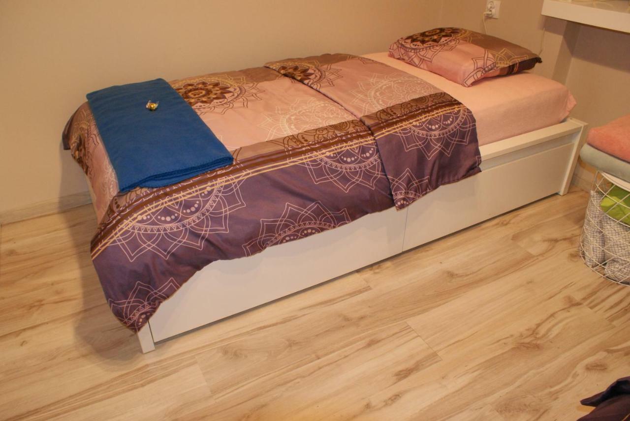 Grochowska Apartment Warsaw