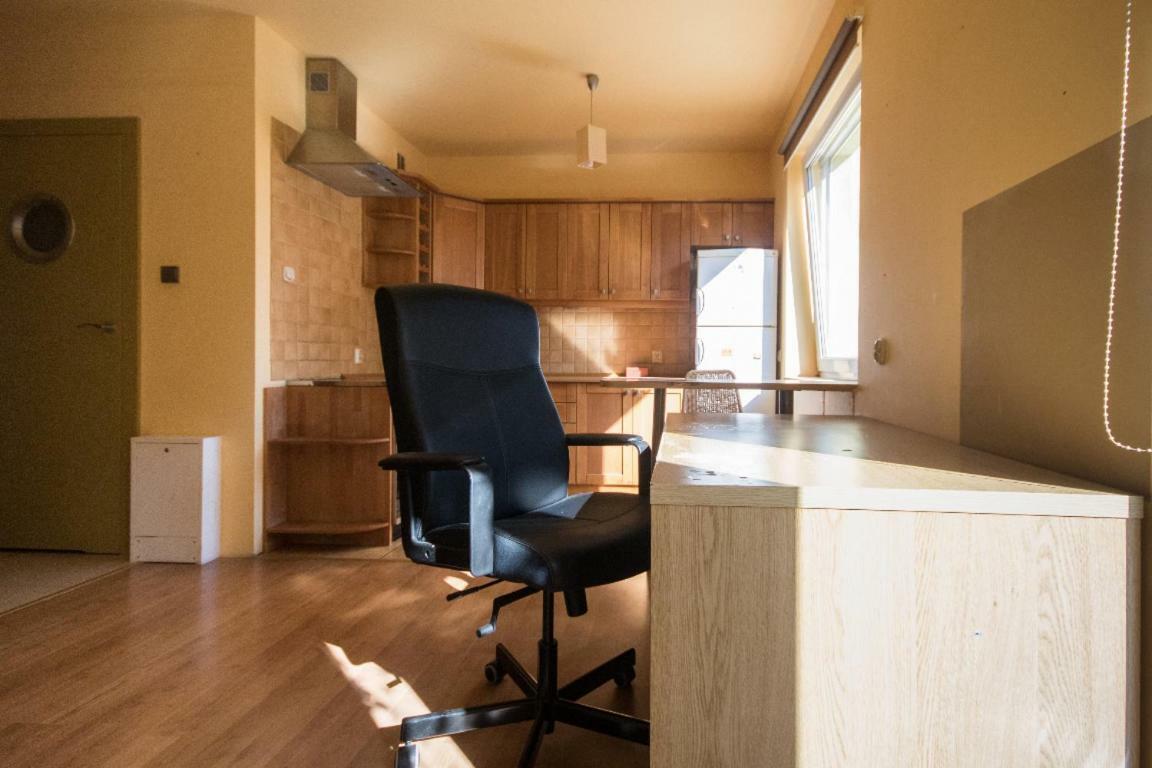 Metro Kabaty Apartament