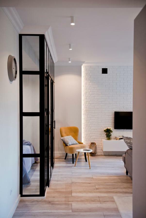 Next To The Old Town & Krasinski Garden Apartment