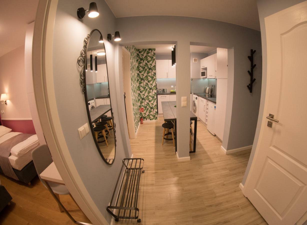 Apartment Grzybowska 9