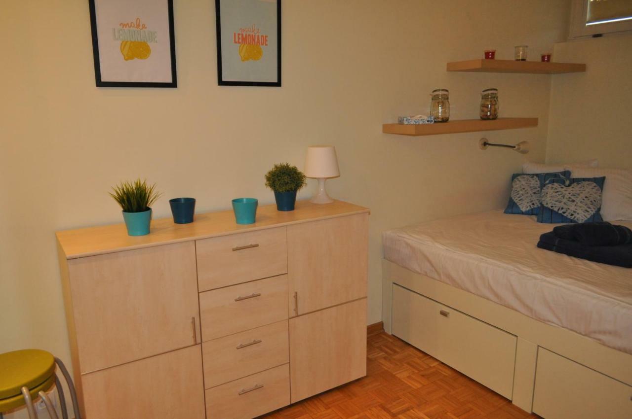Apartment Blue Book Grzybowska Warsaw