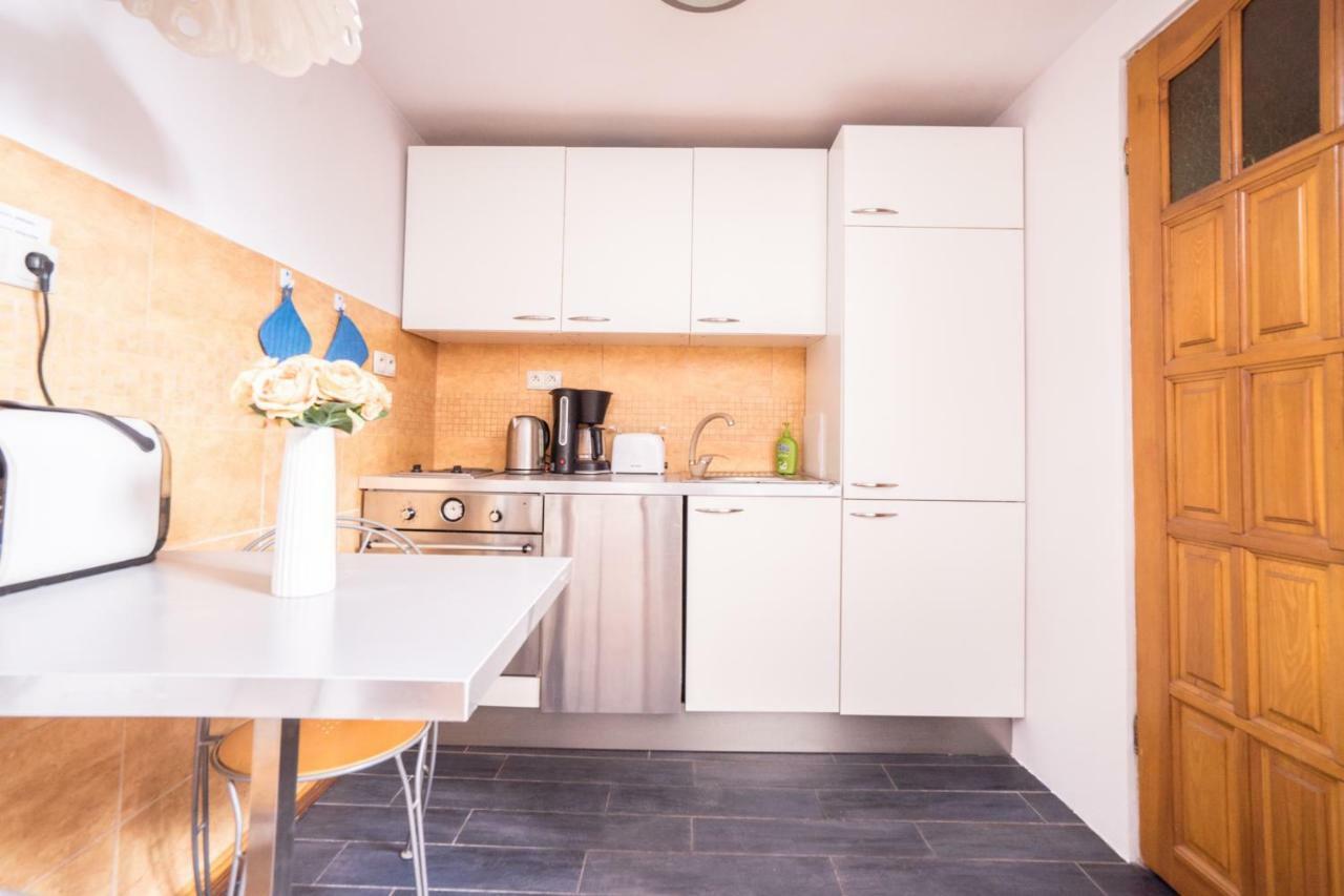 Rynek Starego Miasta Apartament *