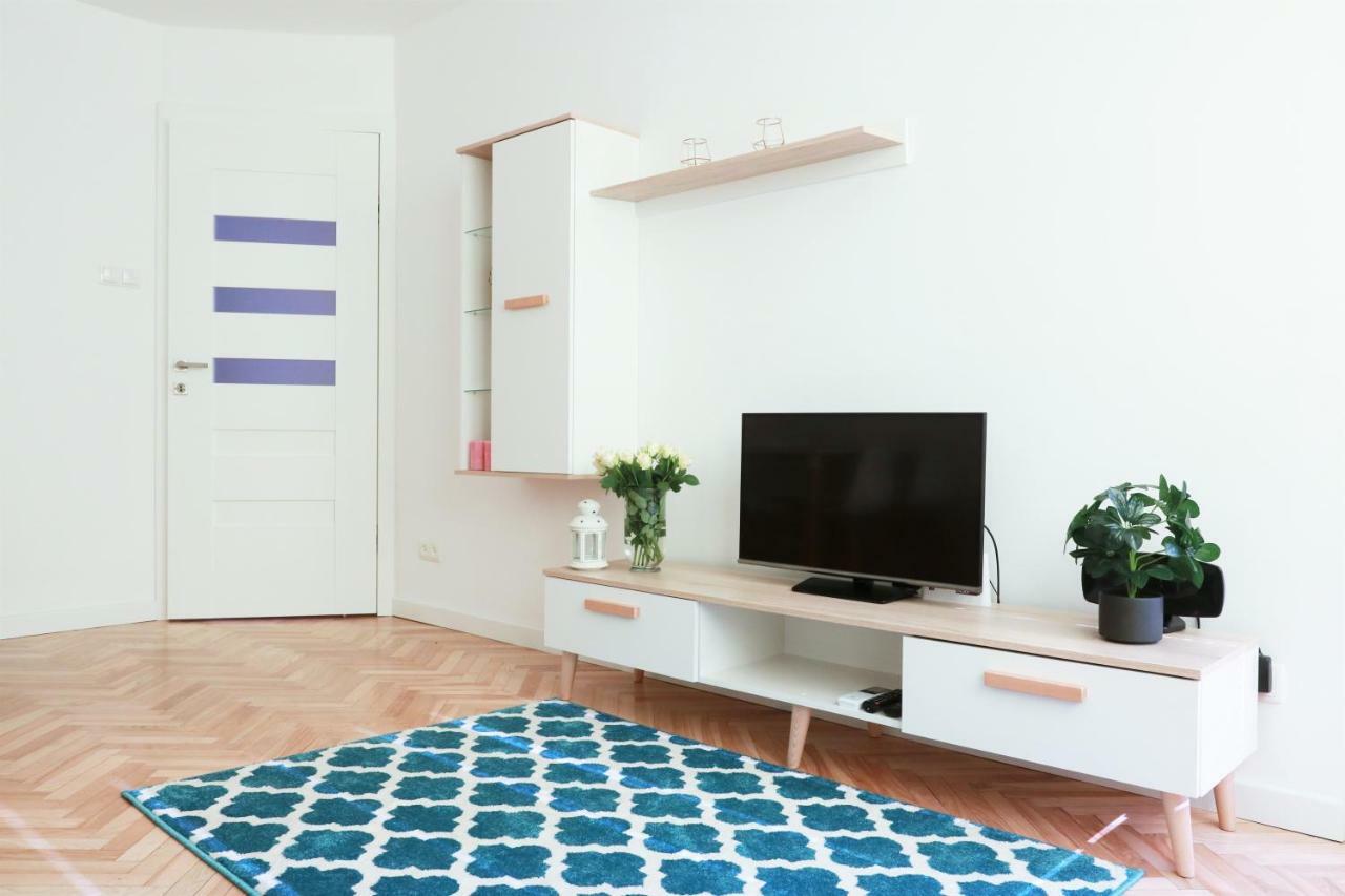 Chill & Explore By Cooee Warsaw